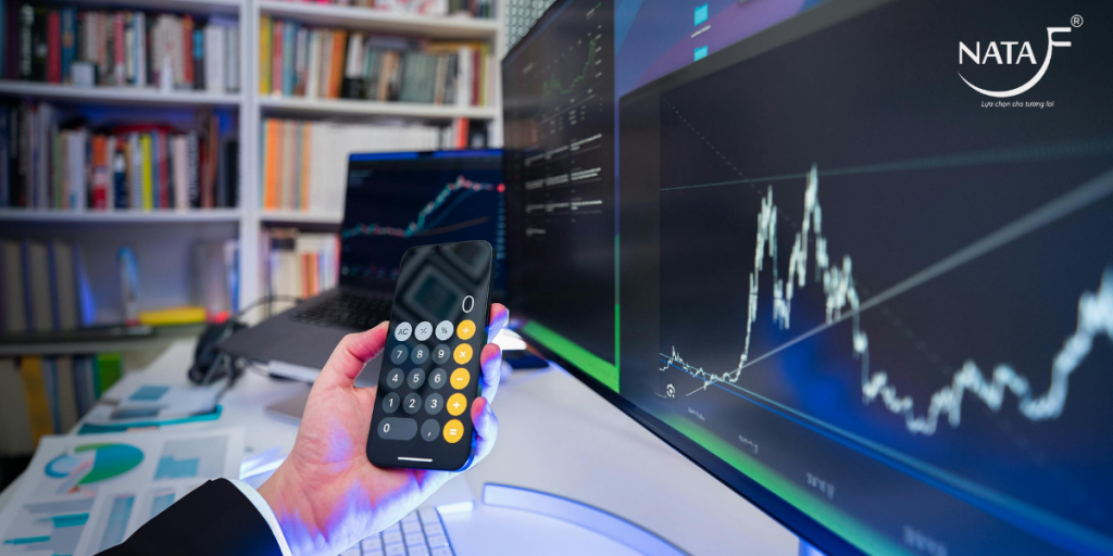 Dữ liệu là một yếu tố cực kỳ quan trọng trong xu hướng B2B Marketing Dữ liệu là một yếu tố cực kỳ quan trọng trong xu hướng B2B Marketing